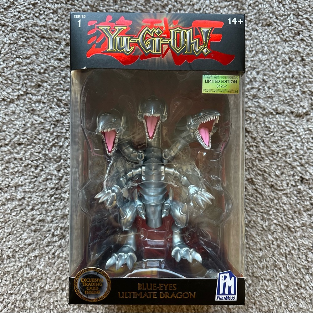 YUGIOH! YU GI OH! BLUE EYES ULTIMATE DRAGON SERIES 1 LIMITED EDITION COLLECTIBLE